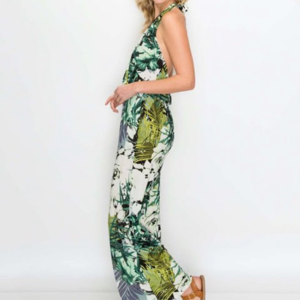 NWT Kimberly.c halter jumpsuit - Picture 5 of 7